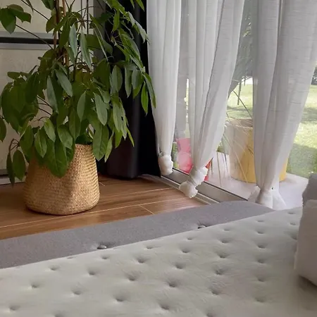 Apartment Julia's Garden Cuarte de Huerva