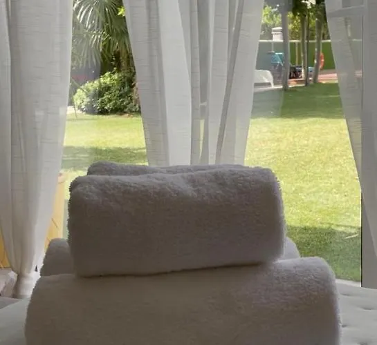 Julia's Garden Lägenhet