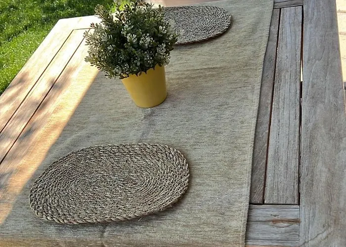 Lägenhet Julia's Garden *